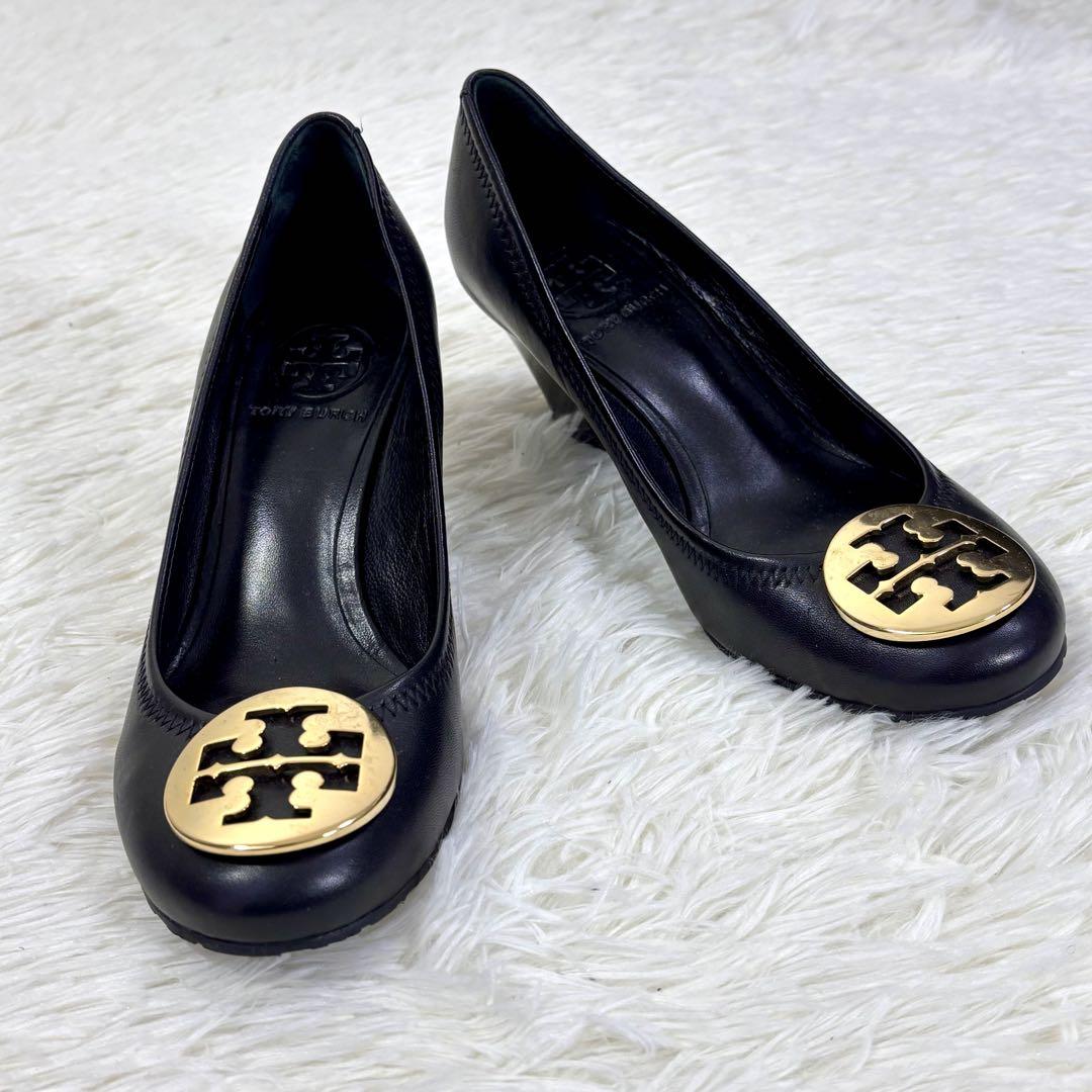 【美品】 TORY BURCH トリーバーチ 23.5 パンプス レザー 金