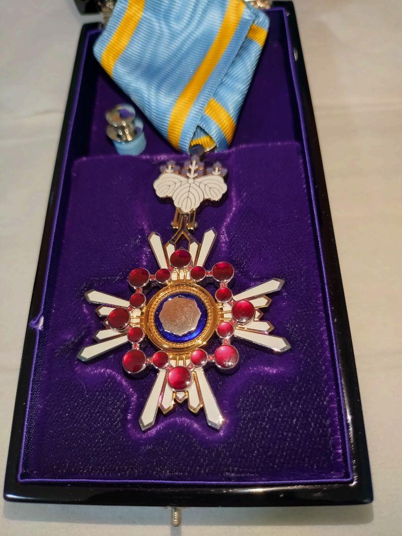 勲章 瑞宝双光章 勲六等瑞宝章 褒章 記念品 明治期 桐の花葉 美品