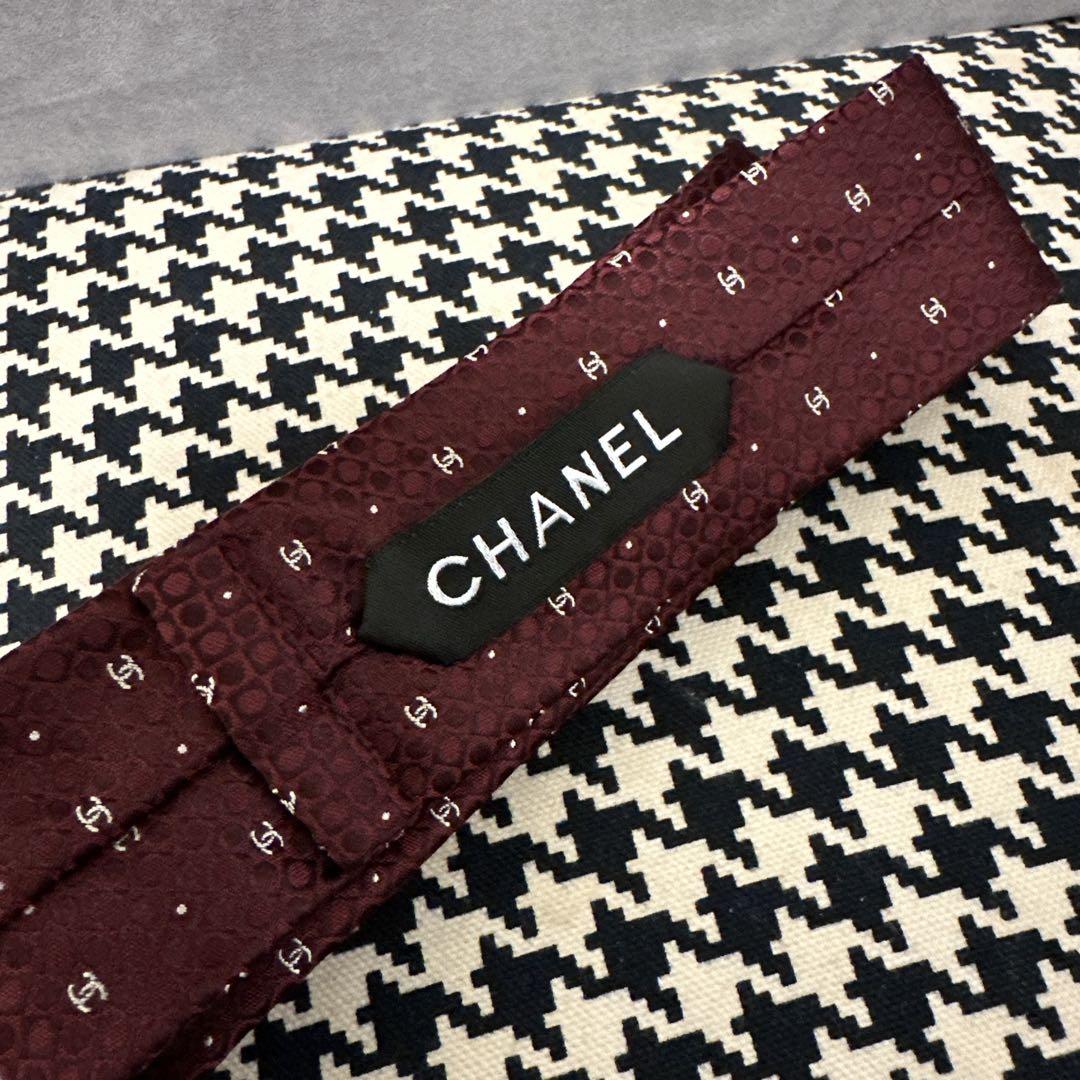 CHANEL バーガンディ シルクネクタイ