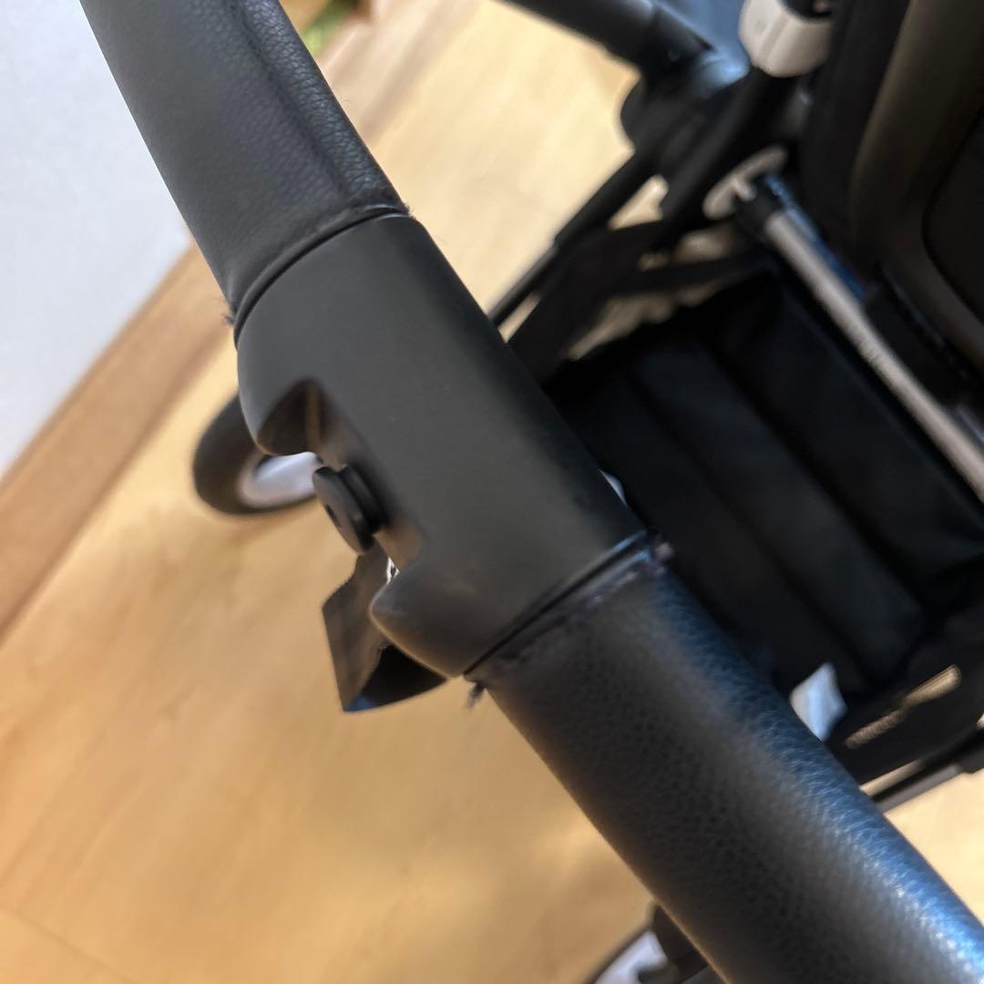 【美品】バガブー Fox3 Bugaboo ベビーカー ブラック 【美品】バガブー Fox3 Bugaboo ベビーカー ブラック