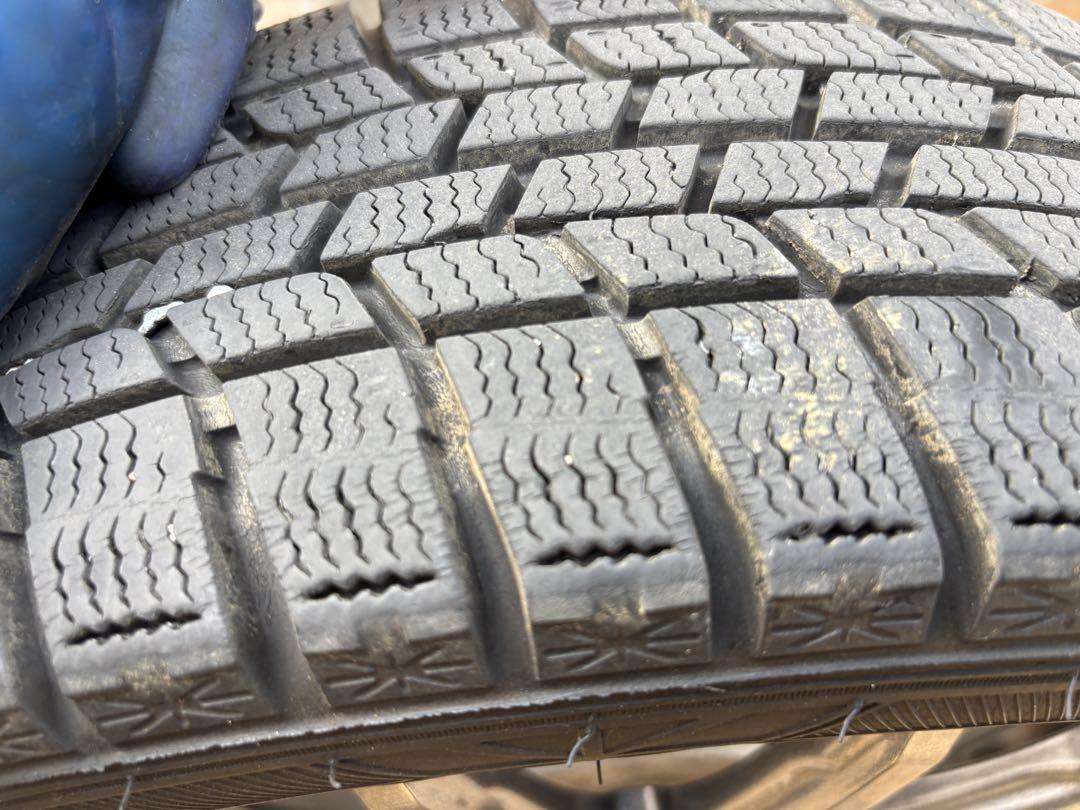 の*ぶ様 軽自動車スタッドレスタイヤ15インチPCD100 165/55R15冬