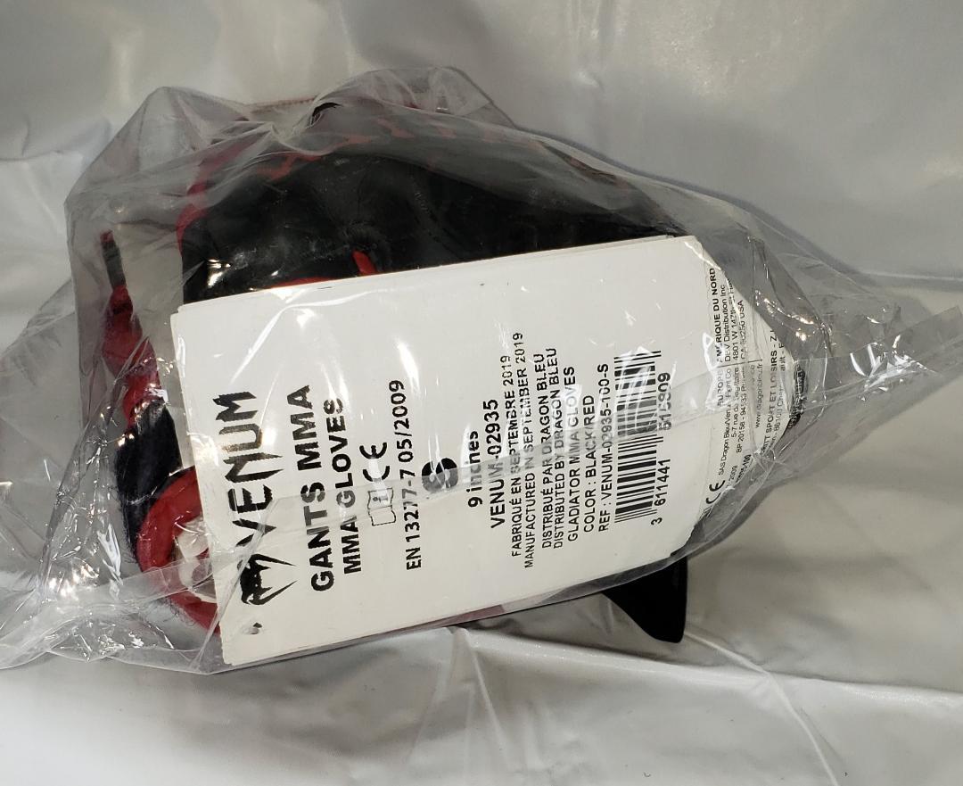 けのタイプ 新品 オープンフィンガーグローブ Sサイズ 0bKiM-m24798940639 未使用 VENUM があります