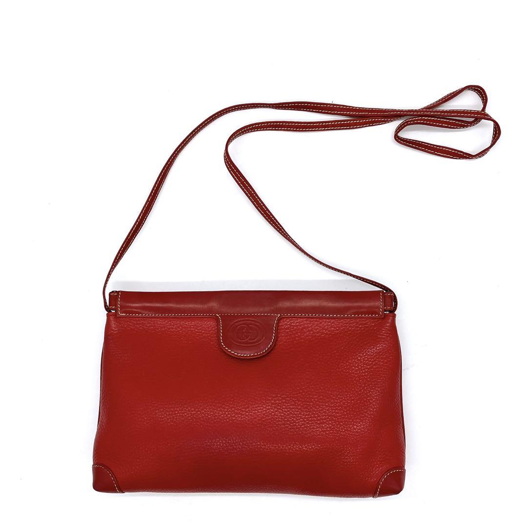 【GUCCI】ショルダーバッグ　レザー　レッドバッグ