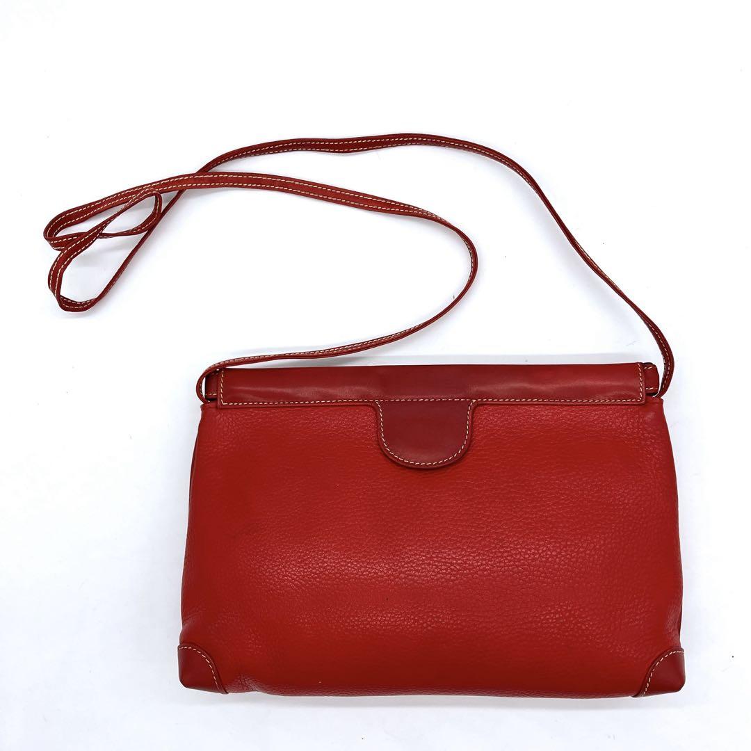 【GUCCI】ショルダーバッグ　レザー　レッド