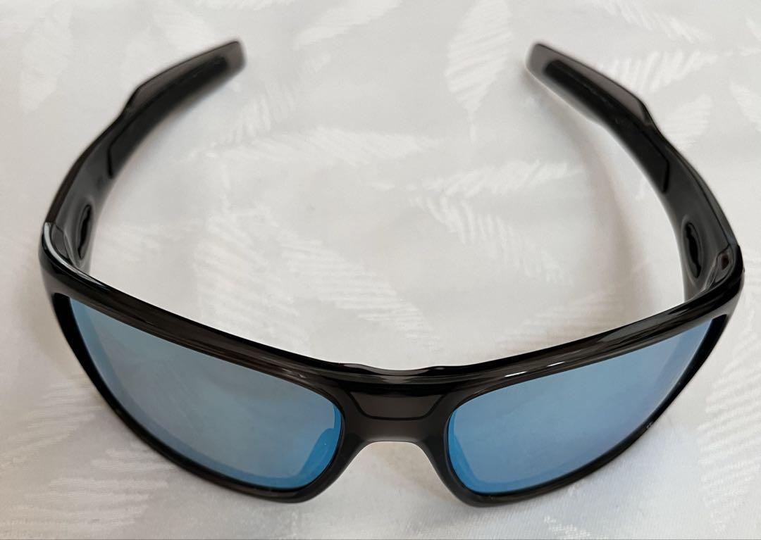【一部予約販売中】 Oakley ケース付き 青レンズ 黒 サングラス 小物