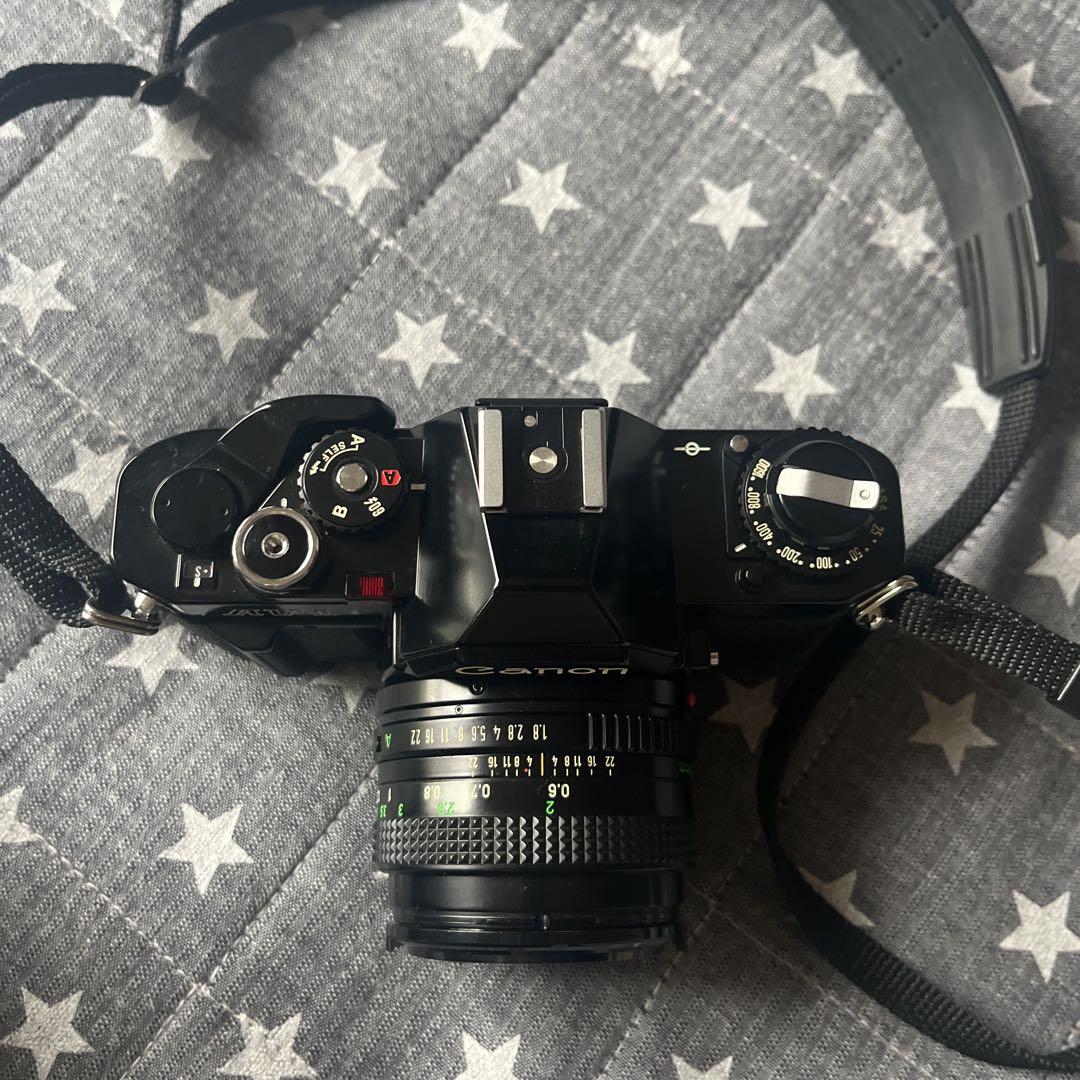 Canon AV-1 一眼レフカメラ