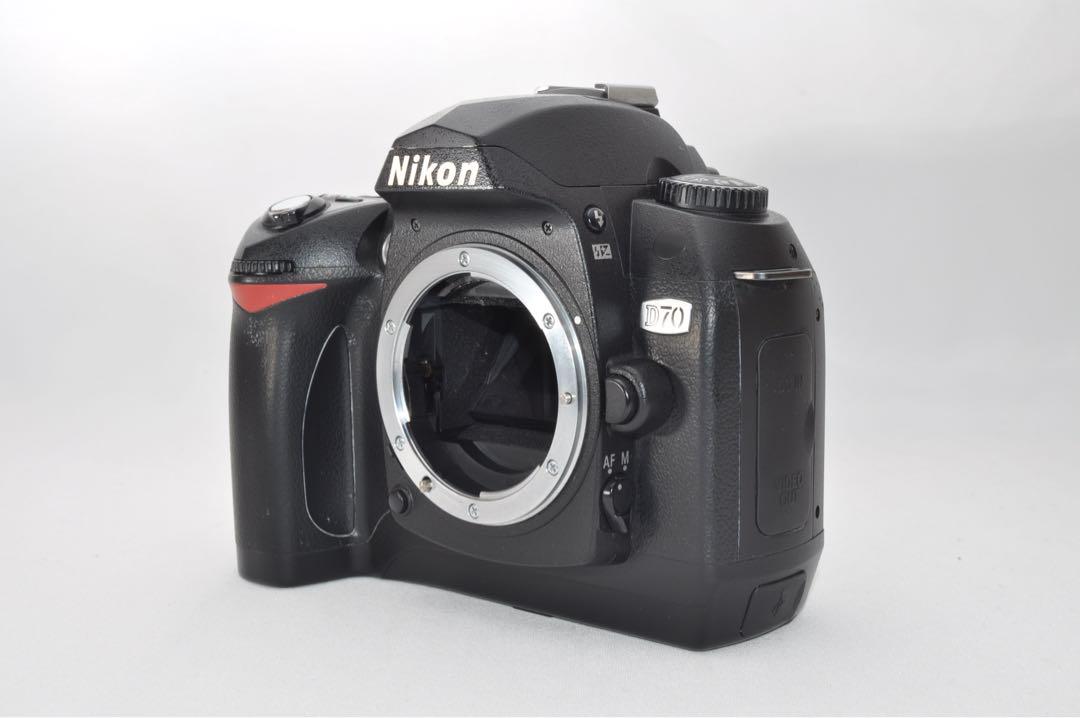 動作OK】Nikon ニコン D70 ボディのみ デジタル 一眼レフ カメラ