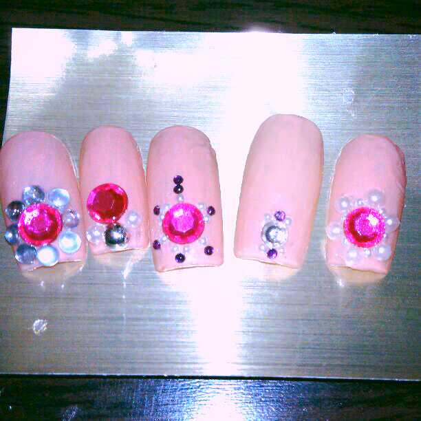 ベージュネイル