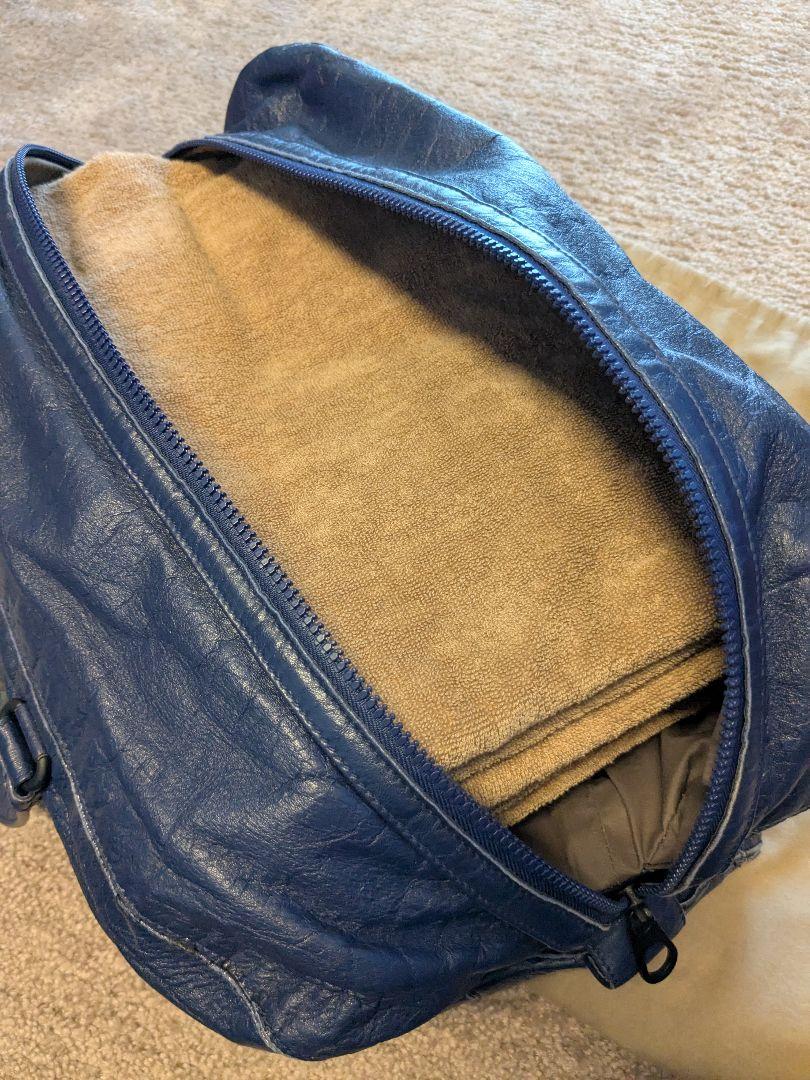 BOTTEGA VENETA ネイビー ダッフルバッグ