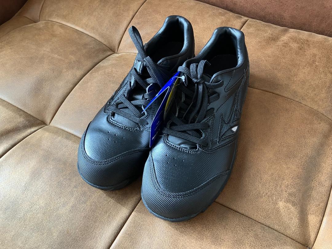 新品！MIZUNOワーキングスニーカー（ミズノC1GA171009）
