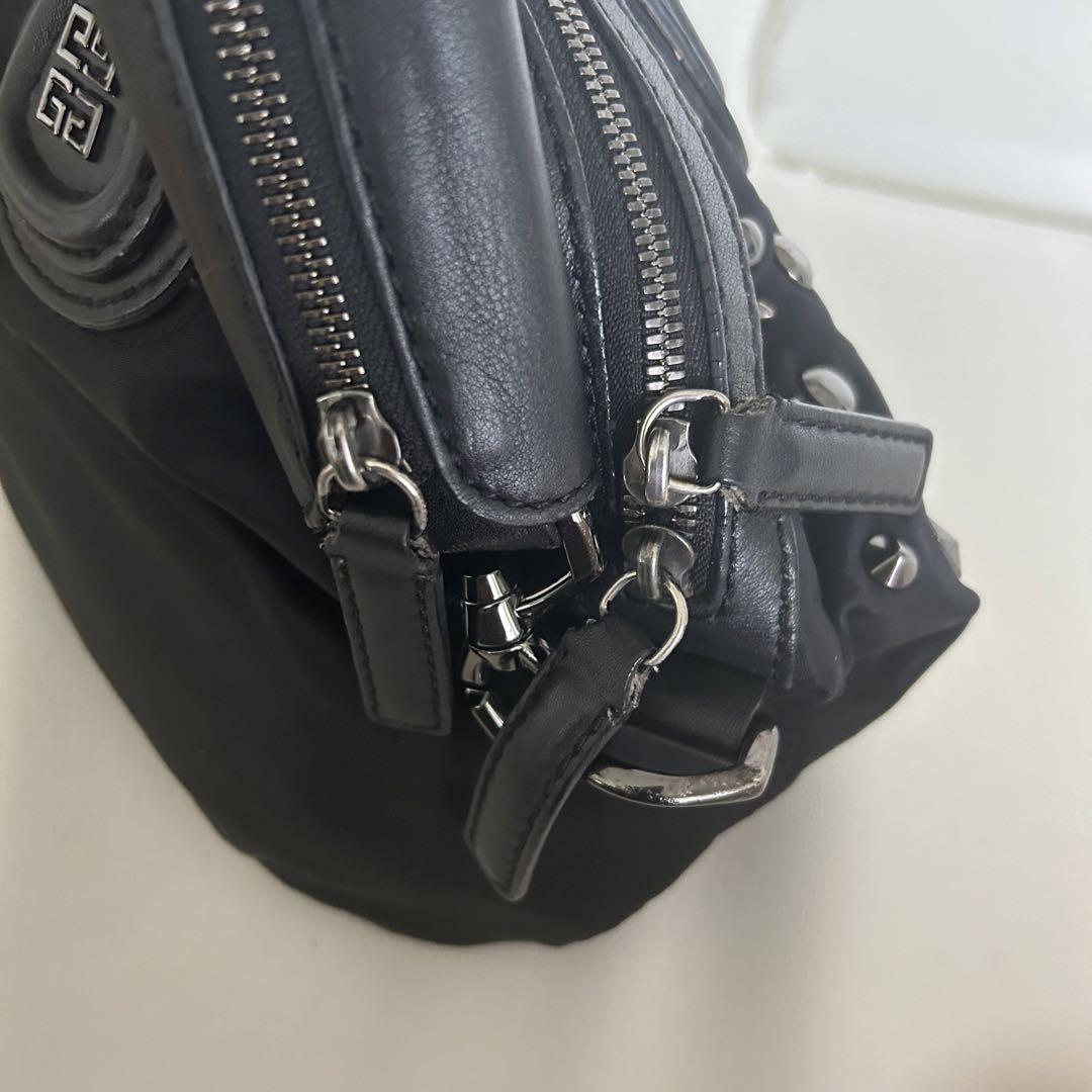 [限定品］Givenchy ジバンシー　ナイチンゲール限定版スタッズ付き
