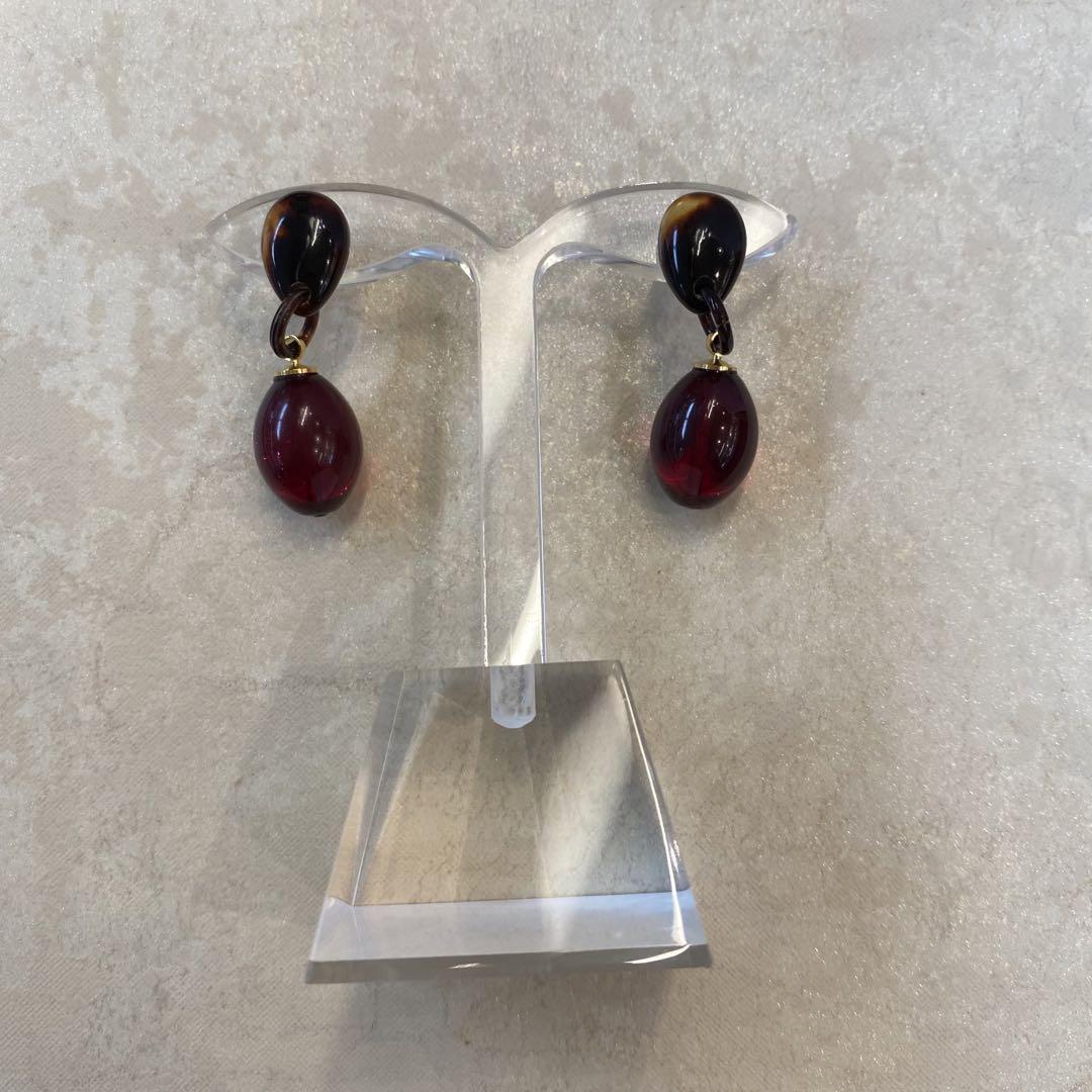美品】鼈甲×レッド琥珀 18Kピアス