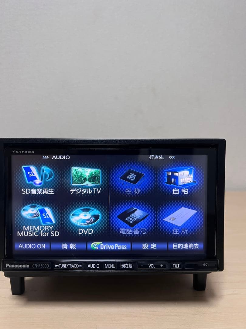 華麗送料込みPanasonicストラーダメモリーナビ CN-R300Dフルセグ中古