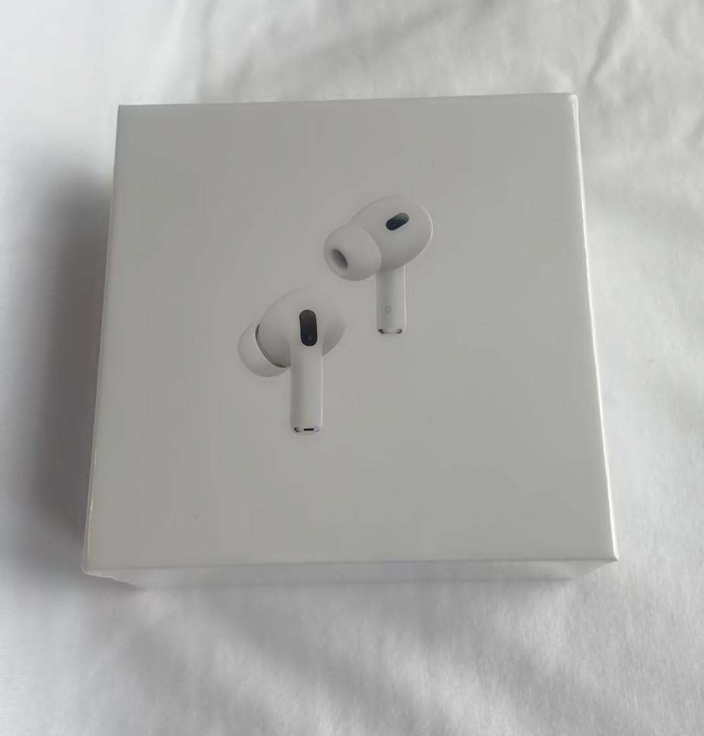 AirPodsPro2本体 新品未開封 type-C - メルカリ