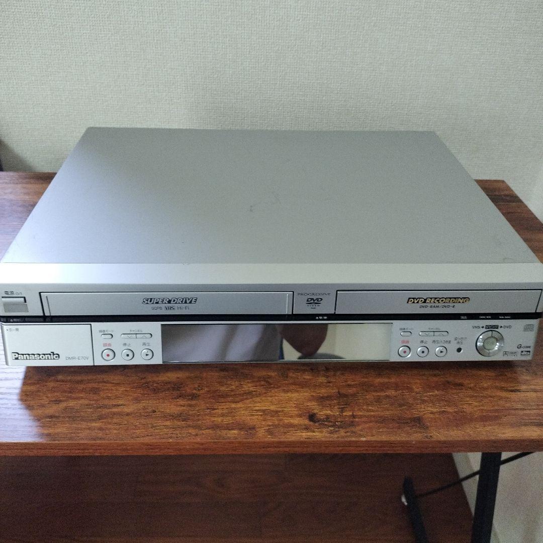 ♥️大人気✨パナソニック✨ビデオデッキ✨VHS✨DVD✨DMR-E70V ジャンク】Panasonic DVD・VHSビデオデッキDMR-E70V - メルカリ