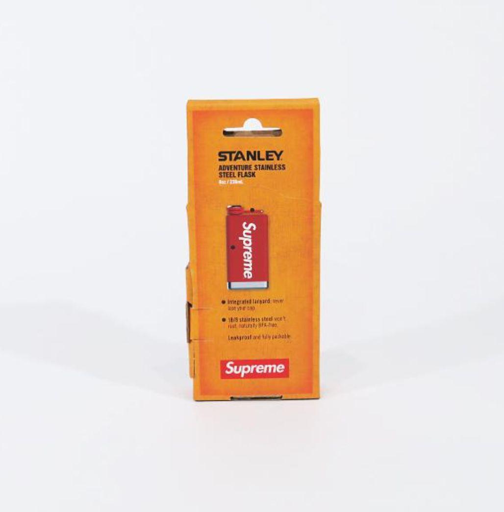未使用 17ss Supreme Stanley Adventure Flask