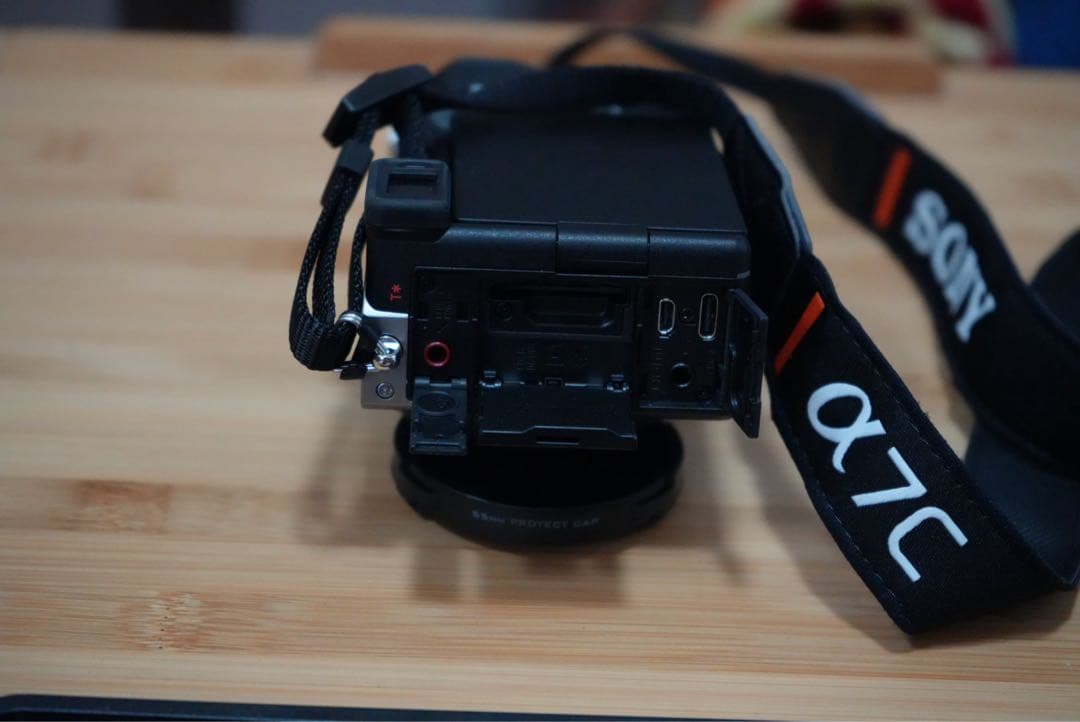 SONYα7C ボディ ILCE-7C（S）シルバー