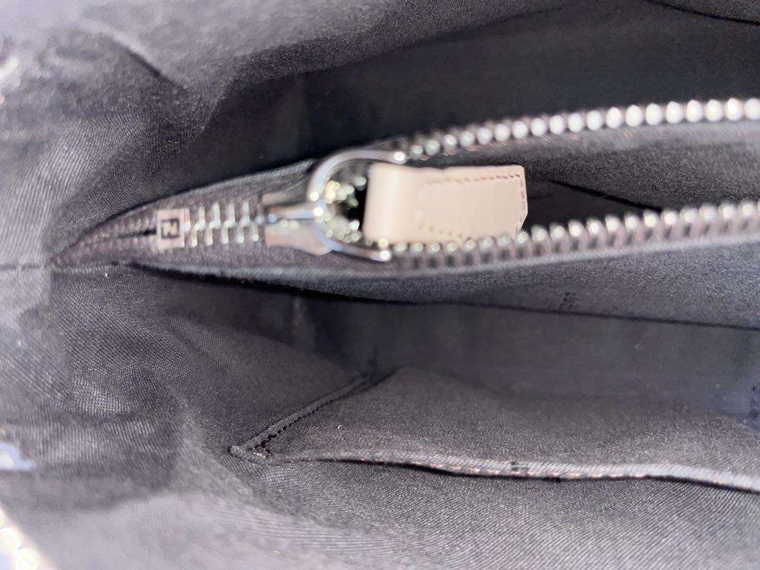 FENDI バイザウェイミディアムピンク ショルダーバッグ