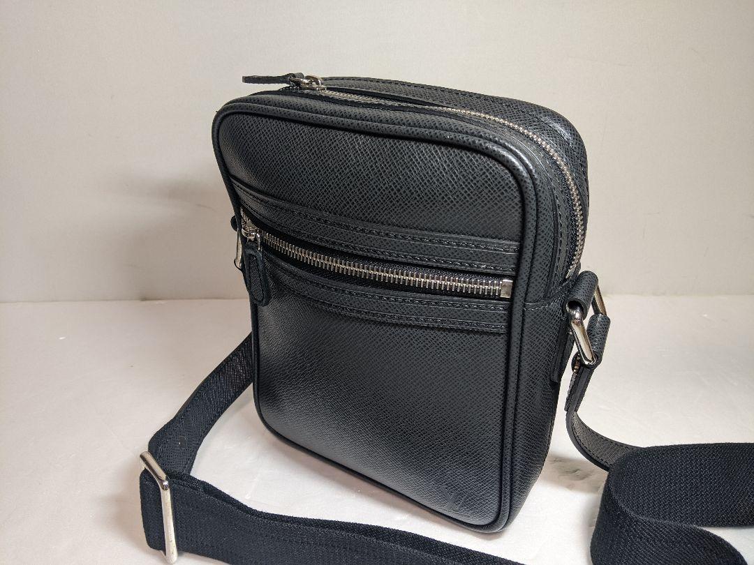 LOUIS VUITTON ルイヴィトン ショルダーバッグ タイガ M32462