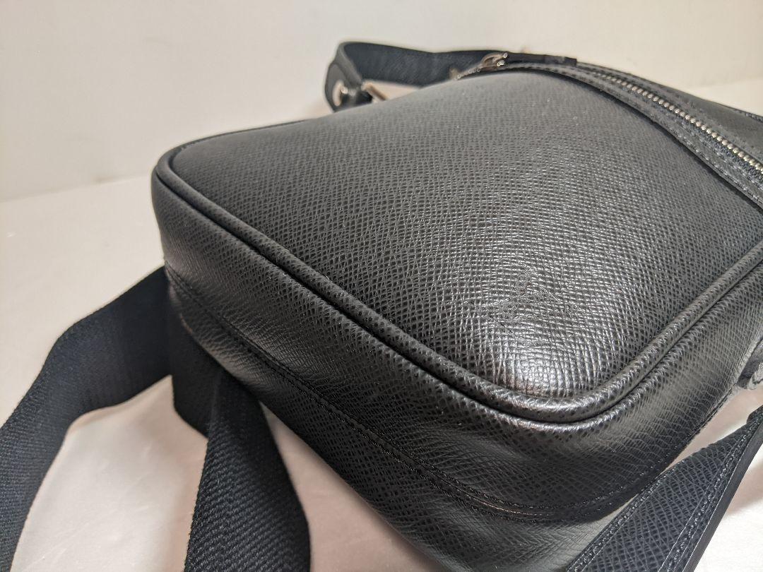 LOUIS VUITTON ルイヴィトン ショルダーバッグ タイガ M32462