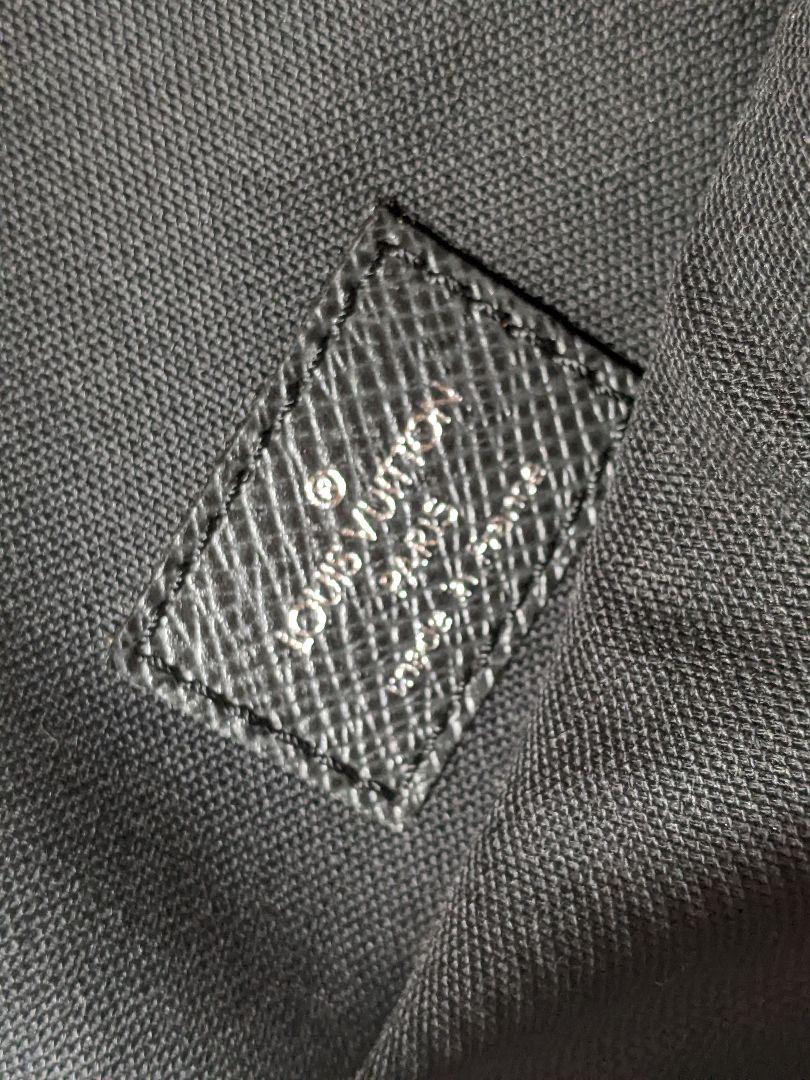 LOUIS VUITTON ルイヴィトン ショルダーバッグ タイガ M32462