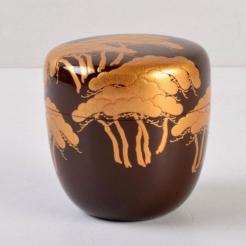 茶道具　加賀蒔絵師　中村湖舟作　松竹梅蒔絵　中棗　共箱　V　7214 漆工 中村湖舟 作 加賀蒔絵 松 中棗 無傷 共箱。 | STORES