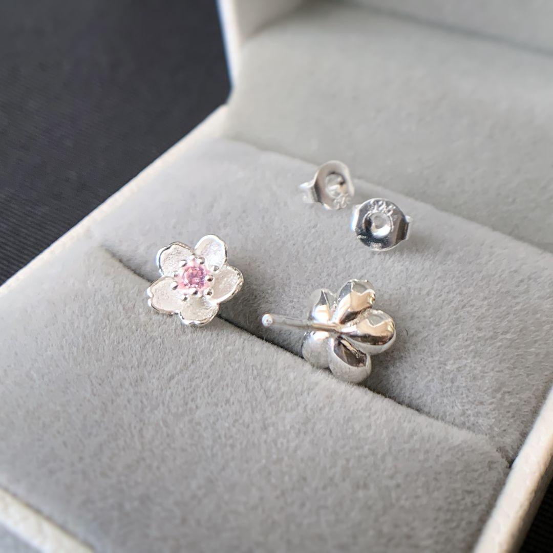083Pr【高品質✨】ピアス 桜 さくら ピンク シルバー マット仕上