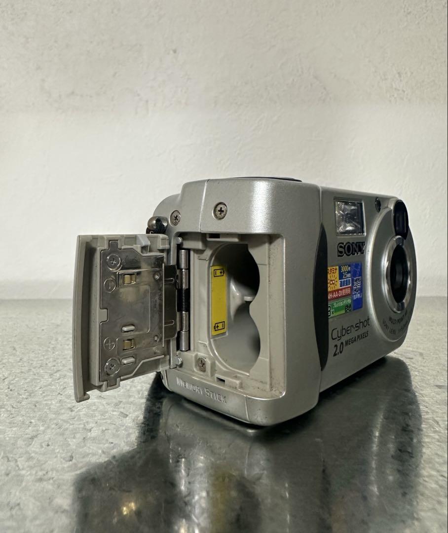 SONY サイバーショット DSC-P31 オールドコンデジ ジャンク