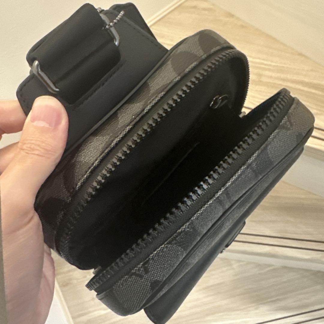 【美品】COACH コーチ ボディバッグ スリングバック