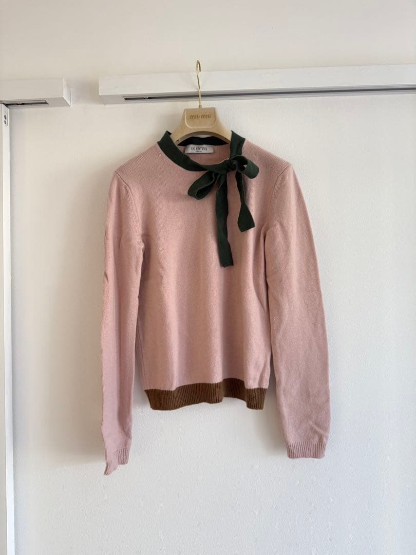 VALENTINO リボン付きニットセーター
