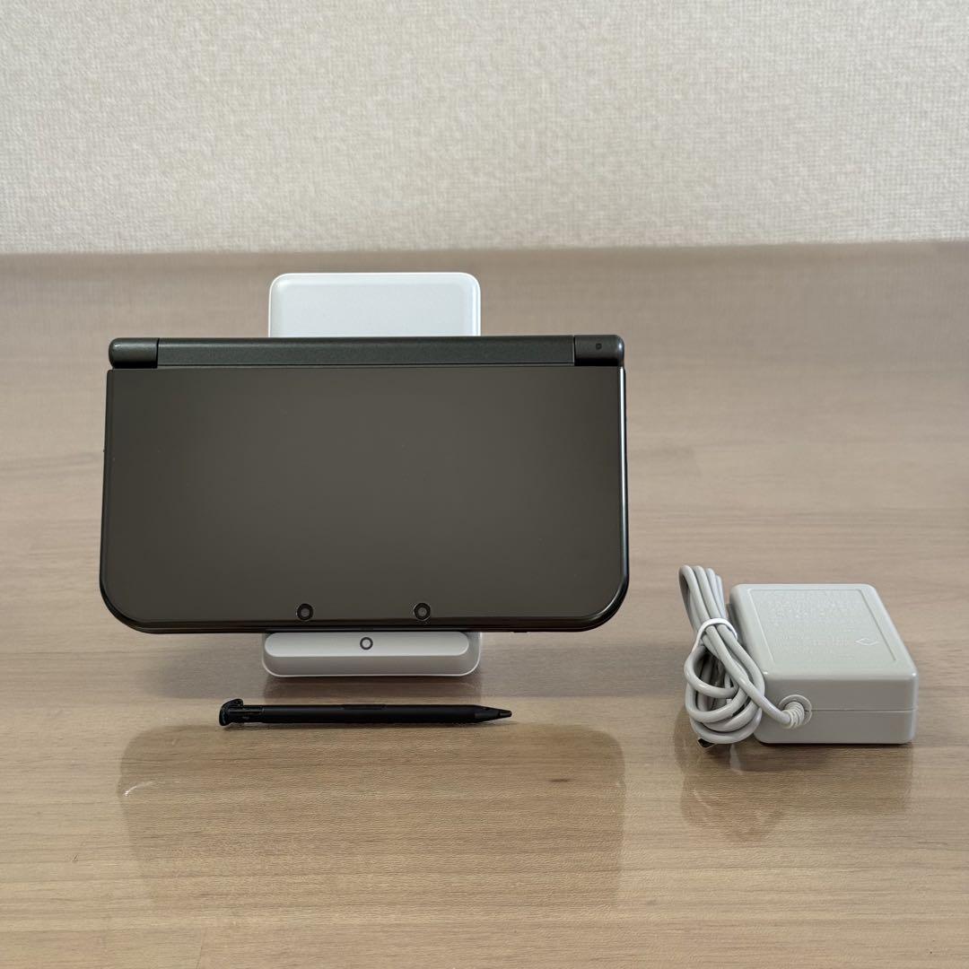 7-019 Newニンテンドー3DS LL メタリックブラック