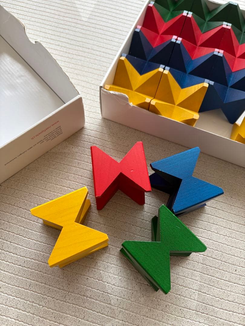 ネフスピール 木製ブロック