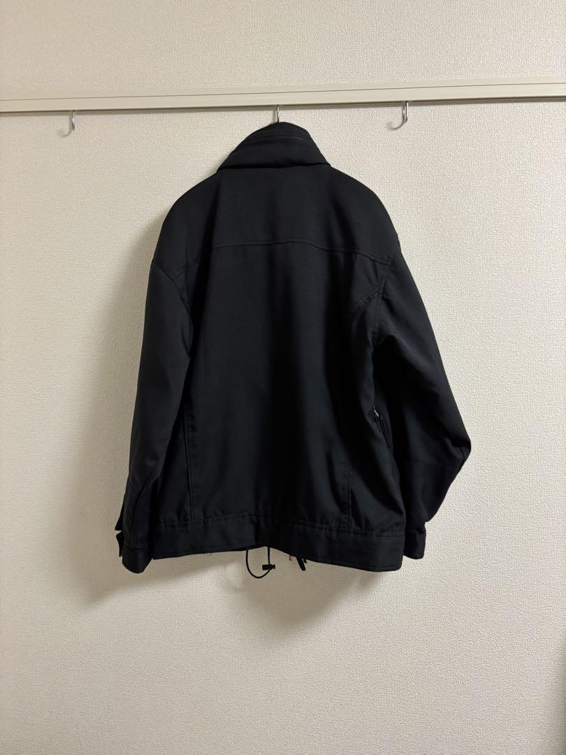 黒 マウンテンパーカー