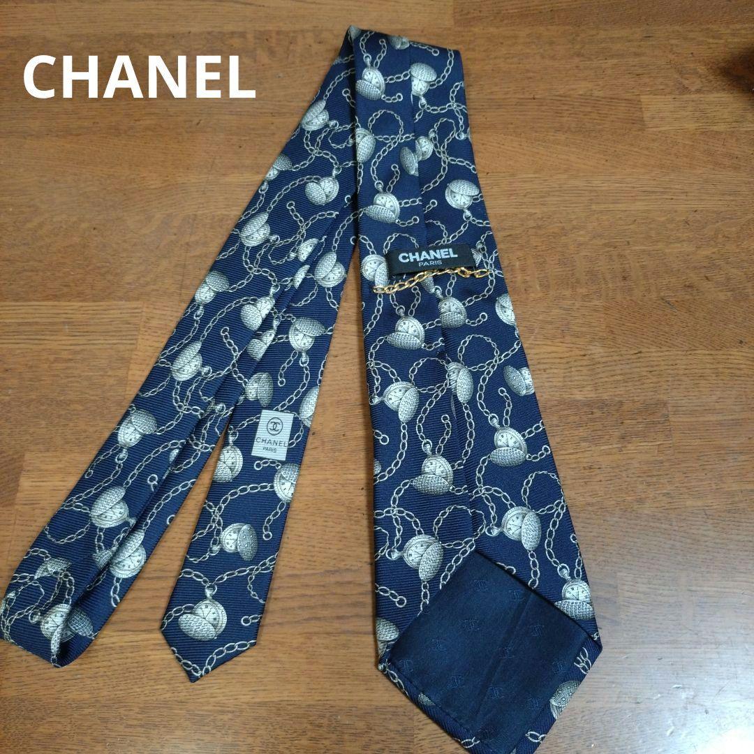 CHANEL ネクタイ チェーンと時計デザイン - メルカリ