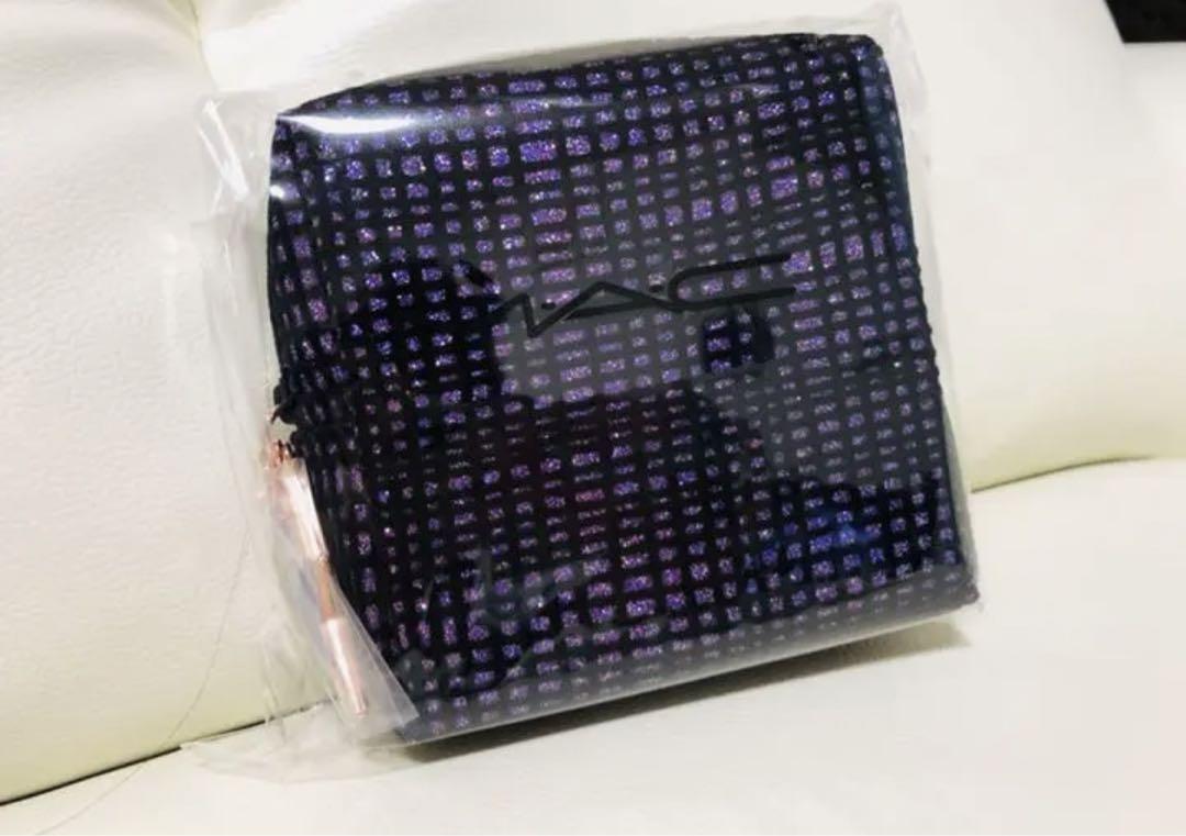 新品 MAC マック クリスマスコフレ メイクボックス 星 ポーチ