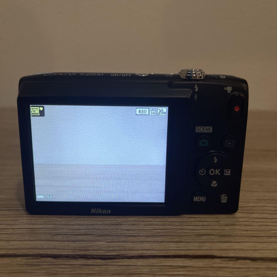 2901 Nikon ニコン COOLPIX デジカメ S2900 極美品