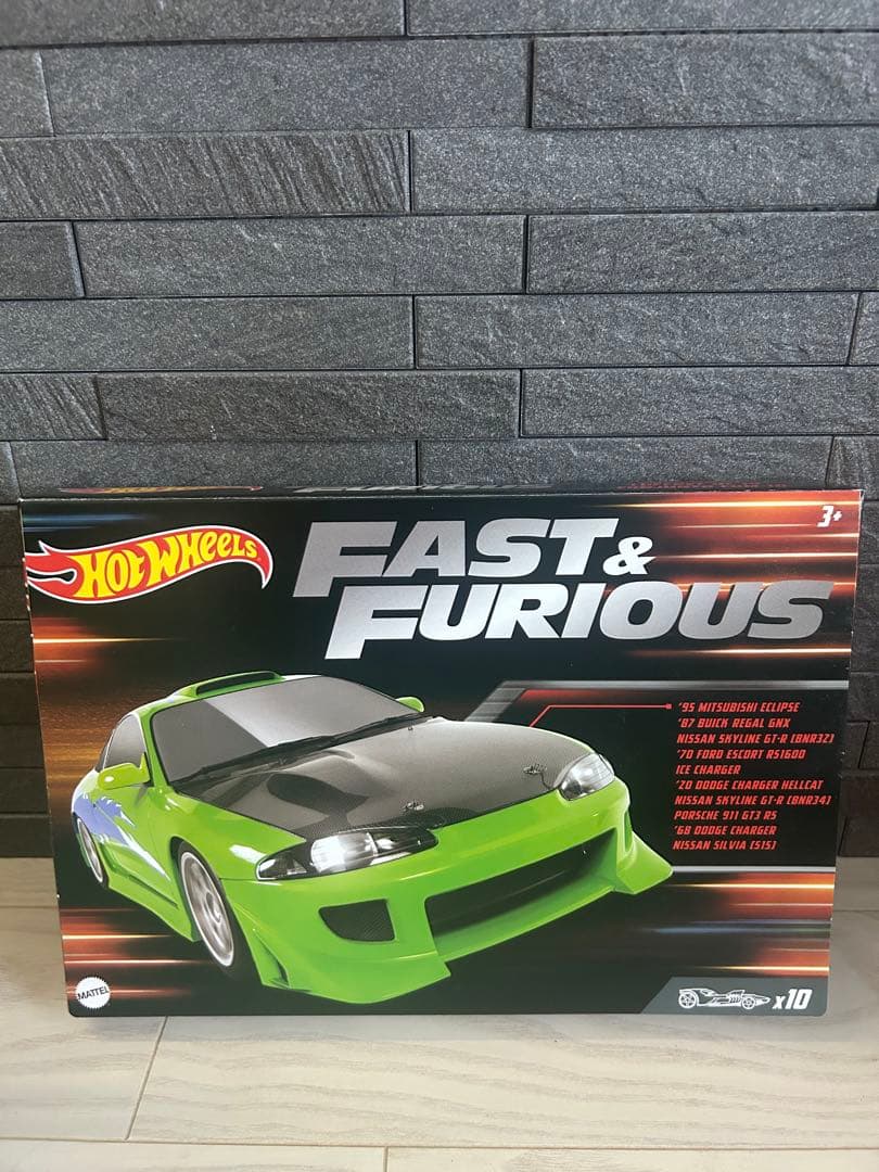 最短発送 ! HOT WHEELS FAST-FURIOUS ワイスピミニカーセットHot Wheels Tシャツ