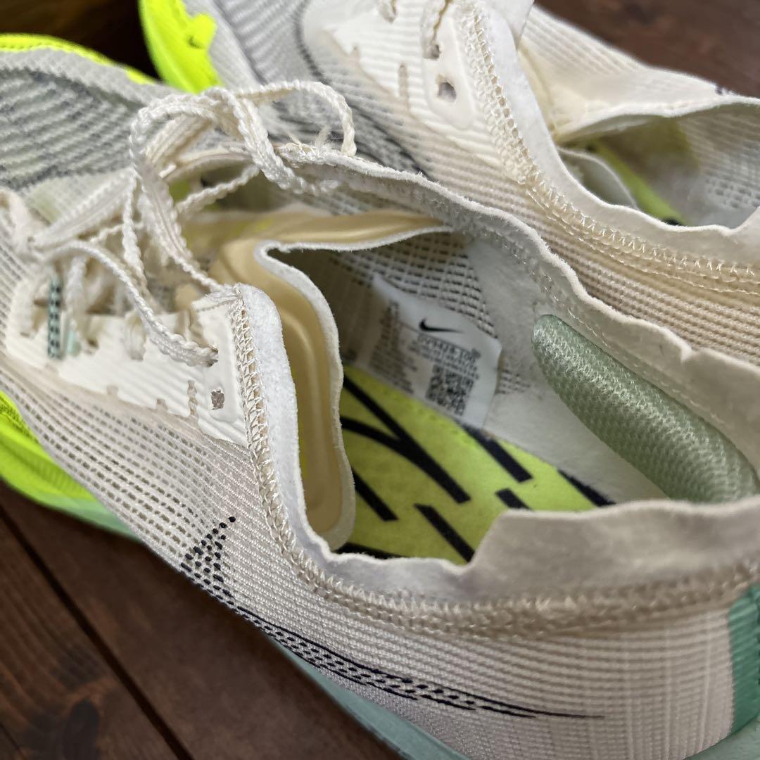 NIKE ZOOMX ヴェイパーフライ　ネクストパーセント２　26.5