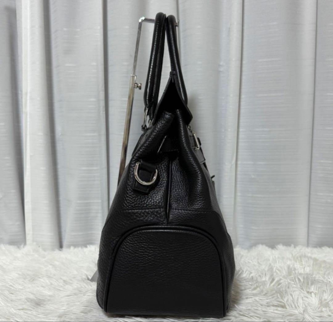 ⭐️極美品⭐️　ペッレモルビダ　メイデンヴォヤージュ　ハンドバッグ　ブラック