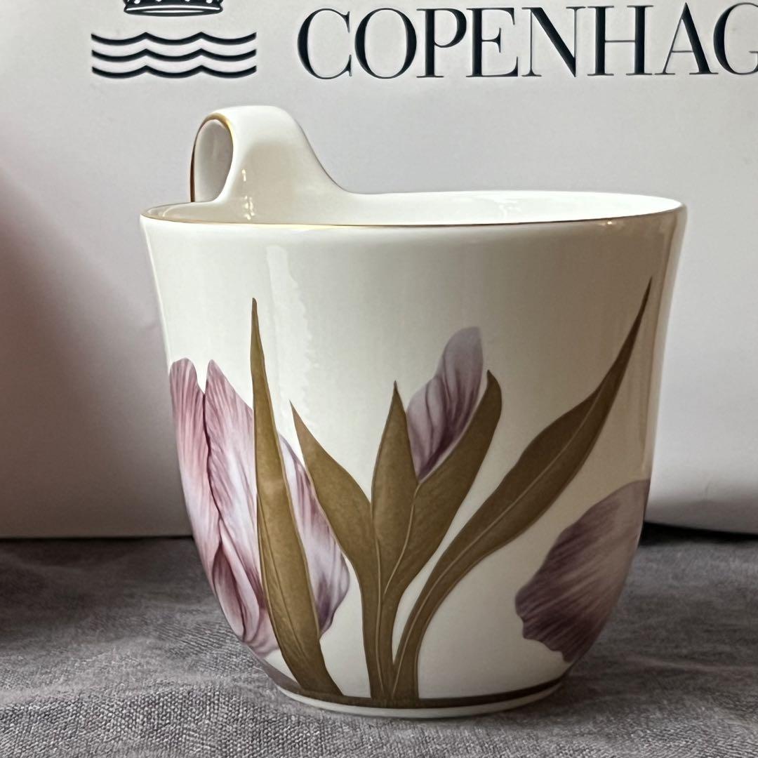 新品ROYAL COPENHAGEN FLORA  アイリス金縁マグ