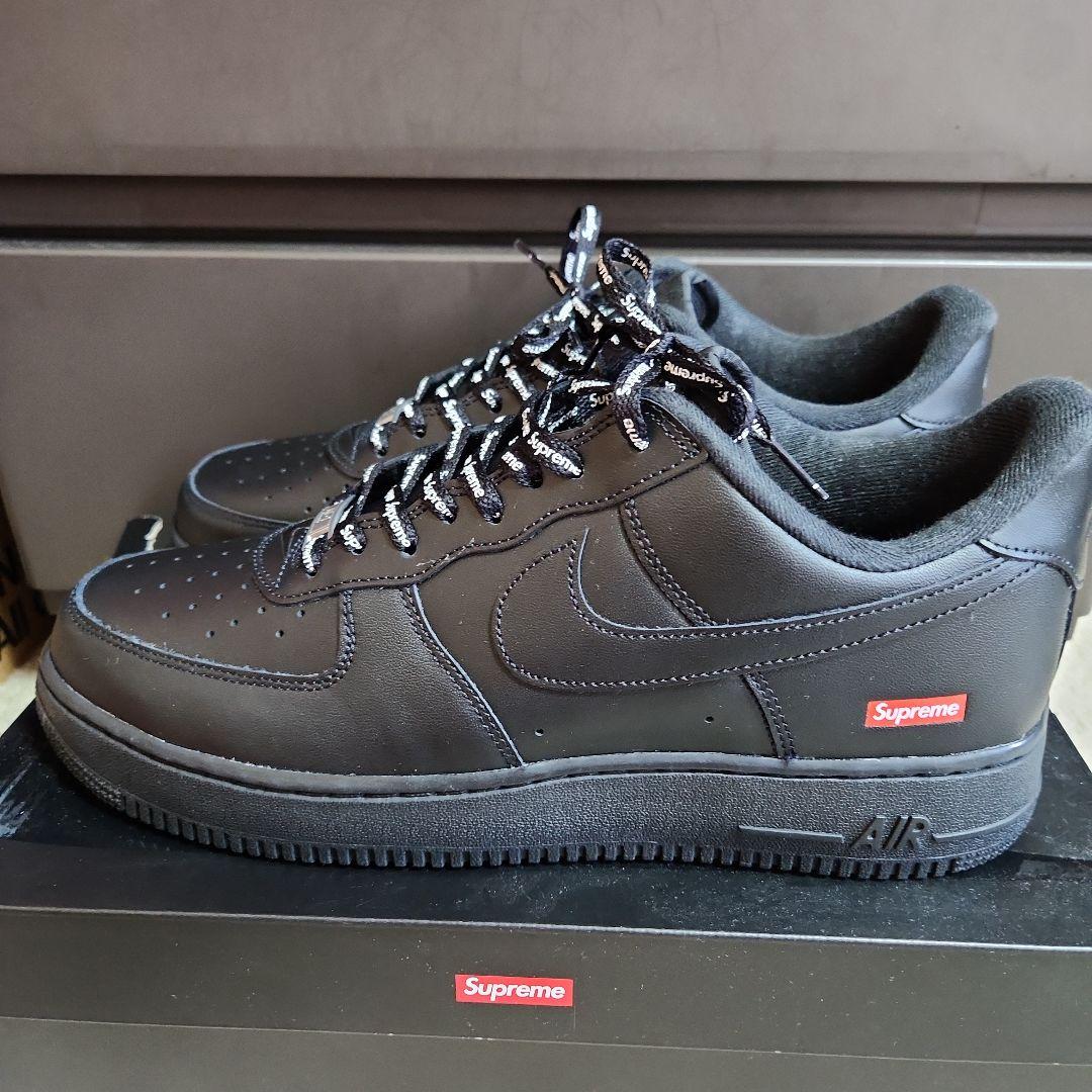 Supreme × Nike Air Force 1 Low SP \