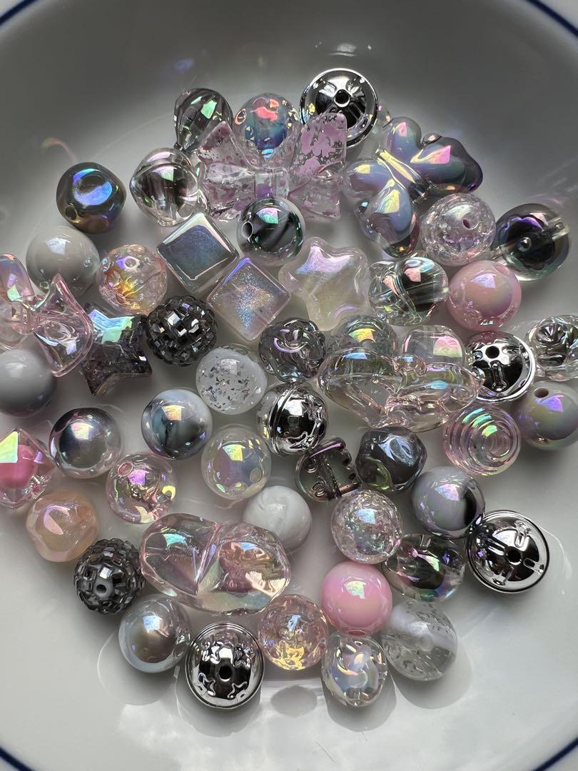 N5-11 ビーズ　アクリル　シリコン　手书き　ストラップ