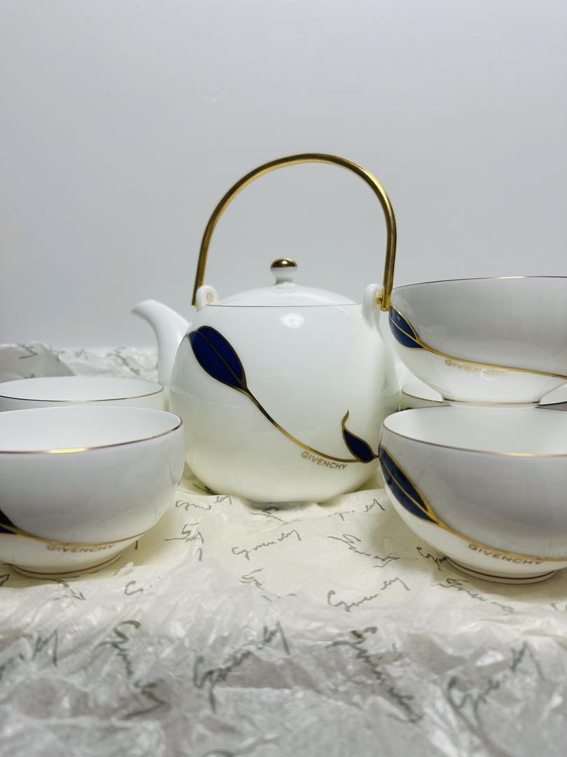 GIVENCHYジバンシー　茶器セット　送料込み