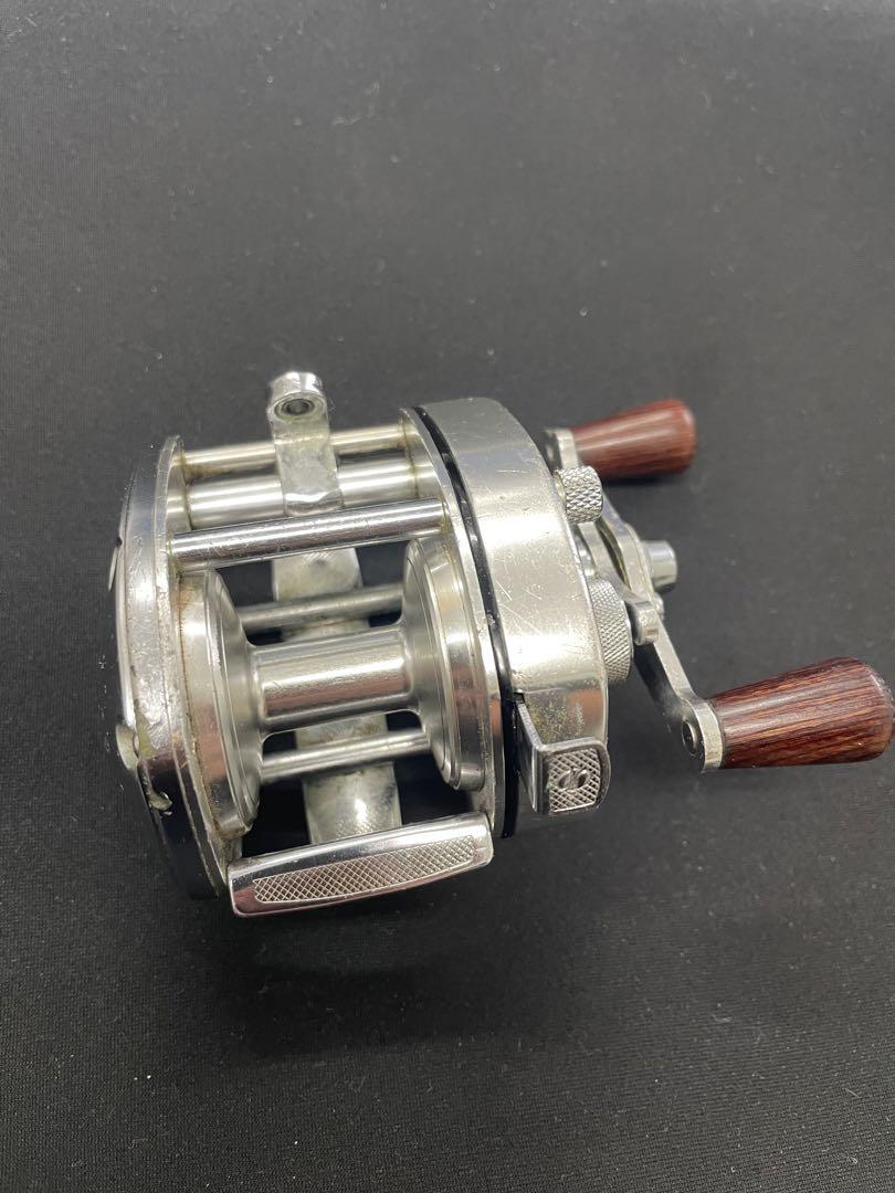 SHIMANO シマノ　Bantam バンタム200 ベイトリール　リール