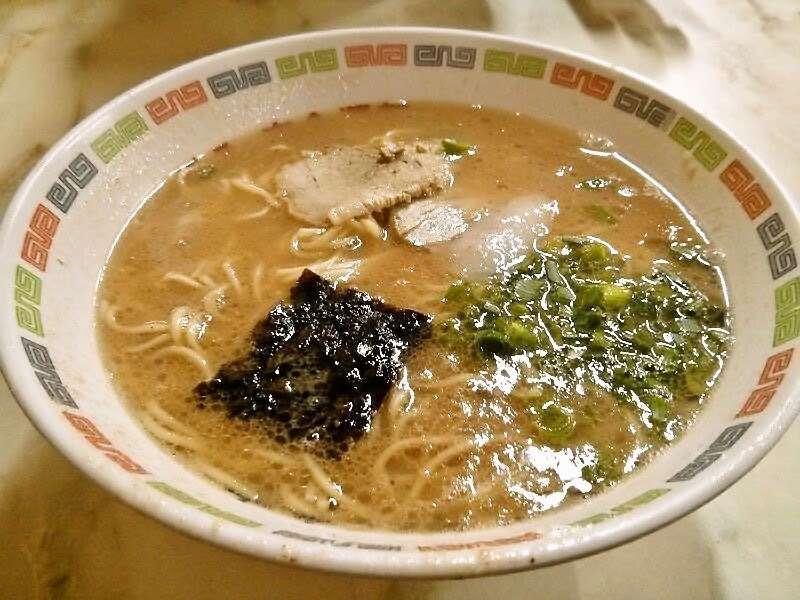 大特価￥7980→￥7300丸星　サンポー食品　本格　久留米　濃厚豚骨棒ラーメン