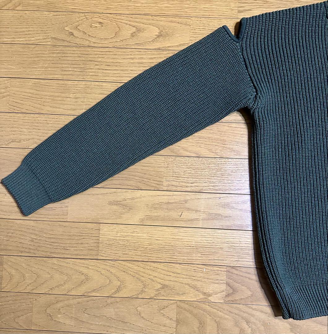 BOTTEGA VENETA クルーネック　ニットセーター