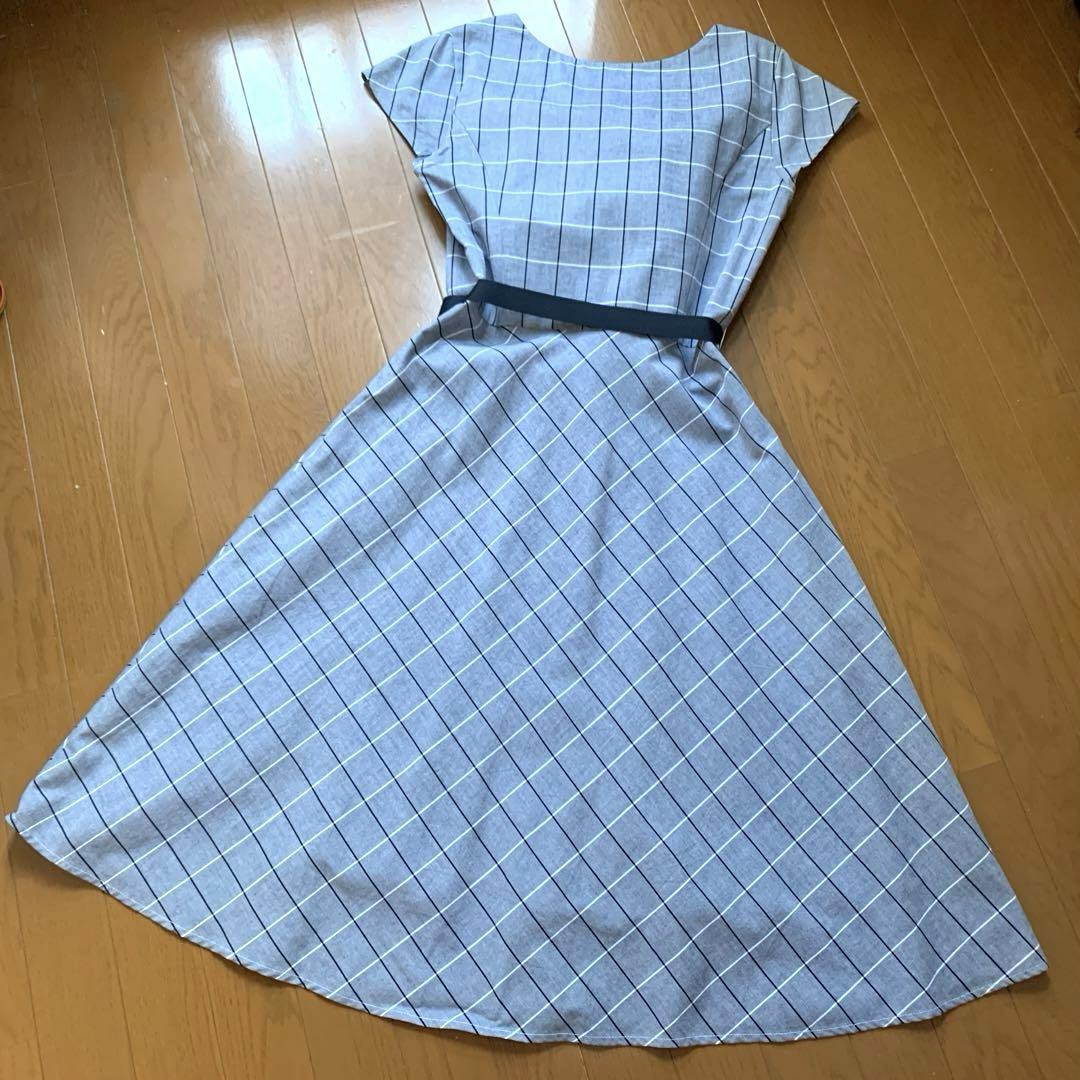 ＊極美品＊ローラアシュレイ チェック柄 ワンピース 11号 ブルー 極美品＊ローラアシュレイ チェック柄 ワンピース 11号 ブルー