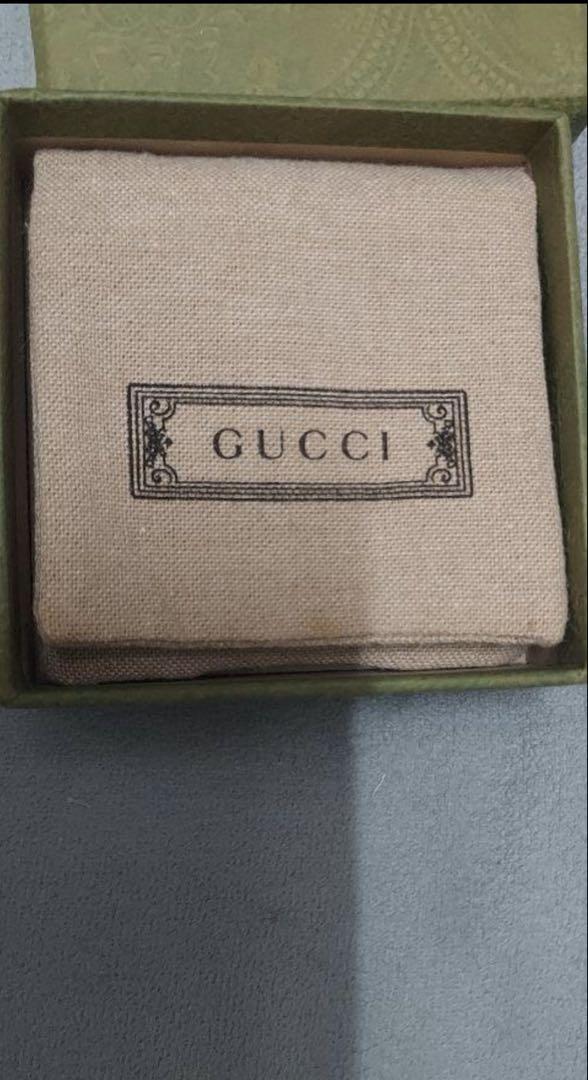 GUCCI ダブルＧ フラワー スタッズ ピアス