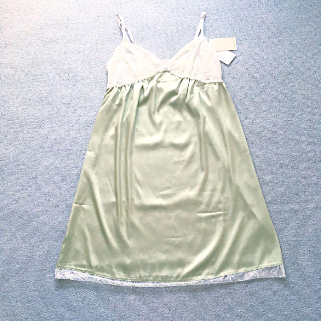 【新品・タグつき】Vera Wang   レースキャミソール/ワンピース