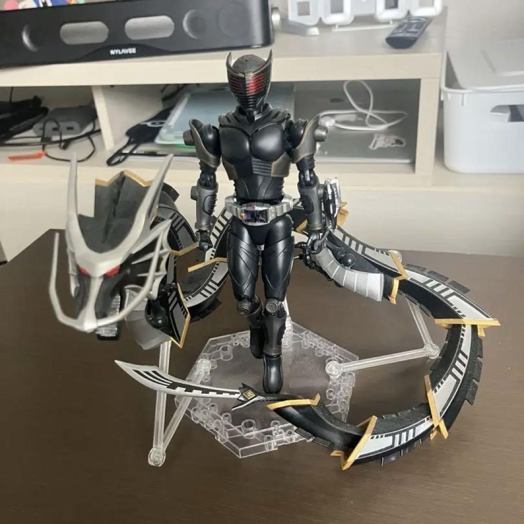 組立済】仮面ライダーリュウガ フィギュアライズスタンダード